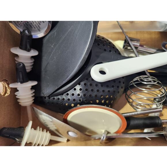 Kitchen utensils - Picture 5 of 5